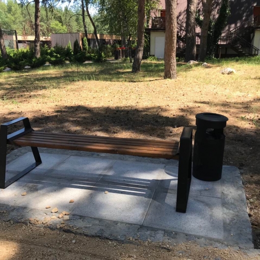 Лава паркова  "Бонго-А"