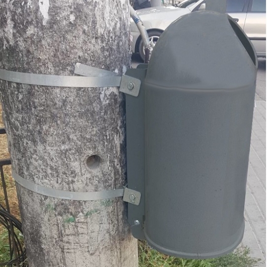 Кріплення універсальне для урн "Європа"  Кріплення універсальне для урн "Європа"